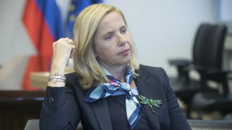 Fotografija: Ministrica za notranje zadeve Tatjana Bobnar ravnanje premiera Roberta Goloba razume kot poskus vplivanja na kadrovanje v Policiji. FOTO: Jure Eržen/Delo