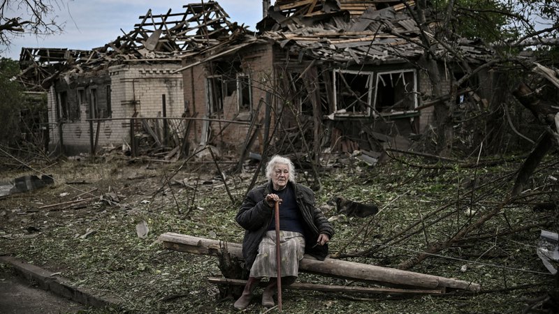 Fotografija: Podoba iz opustošenega Donbasa. Foto: Aris Messinis/AFP
