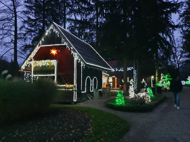 Poseben poudarek dajejo zgodovinskim objektom v parku, saj je Mozirski gaj park cvetja in muzej na prostem hkrati. FOTO: arhiv Mozirskega gaja
