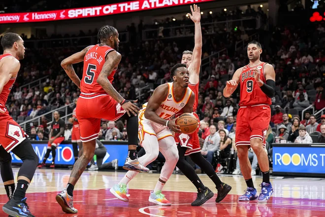 V Atlanti so bili navijači priča nori končnici dvoboja, potem ko so v podaljšku kar trije koši padli v zadnji sekundi. FOTO:&nbsp;Dale Zanine/Usa Today Sports
