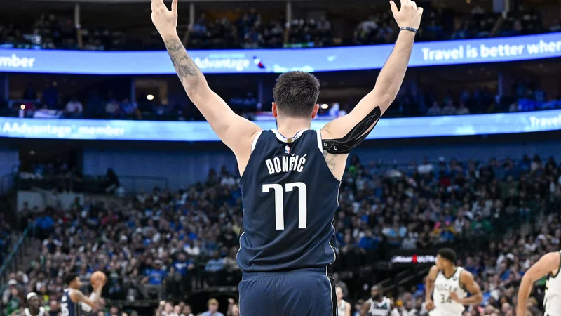 Fotografija: Luka Dončić se z rojaki vrača na Japonsko, kjer je preživel že nepozabne olimpijske igre z osvojenim četrtim mestom leta 2021. FOTO: Jerome Miron/USA Today Sports