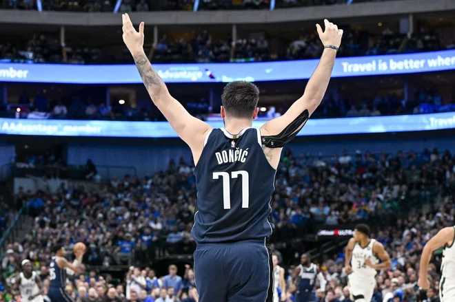 Luka Dončić se z rojaki vrača na Japonsko, kjer je preživel že nepozabne olimpijske igre z osvojenim četrtim mestom leta 2021. FOTO: Jerome Miron/USA Today Sports
