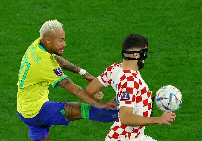 Joško Gvardiol je v žep pospravil tudi Brazilce. FOTO: Lee Smith/ Reuters
