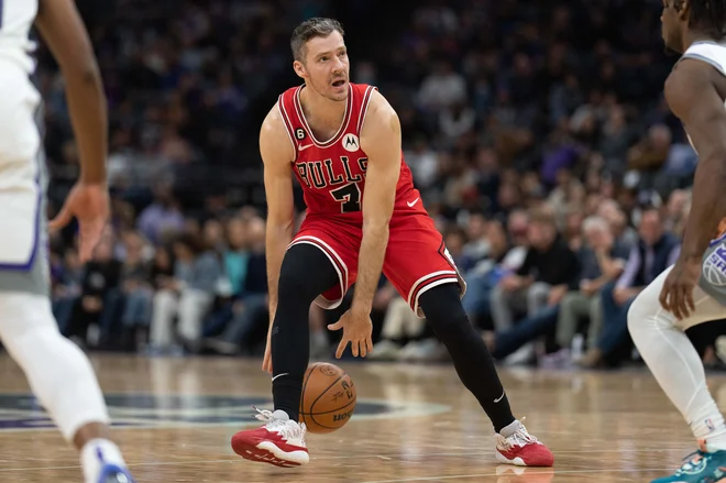 Goran Dragić je v desetih minutah solidno opravil svojo nalogo.  FOTO: Stan Szeto/Usa Today Sports
