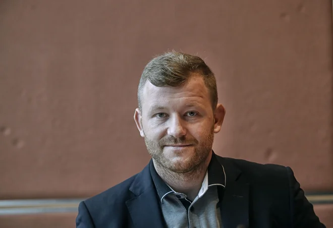 Obstaja možnost, da bomo morali zaradi višjih cen energije zapirati poslovalnice, pravi prokurist Engrotuša Andraž Tuš. FOTO: Blaž Samec/Delo
