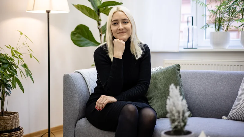 Fotografija: Ljudje imamo v določenih situacijah zelo različne potrebe in v komunikaciji se ujamemo šele, ko drugega vprašamo, kaj potrebuje, sicer pa se zelo hitro zgrešimo, opozarja Petra Grobelnik. FOTO: Črt Piksi