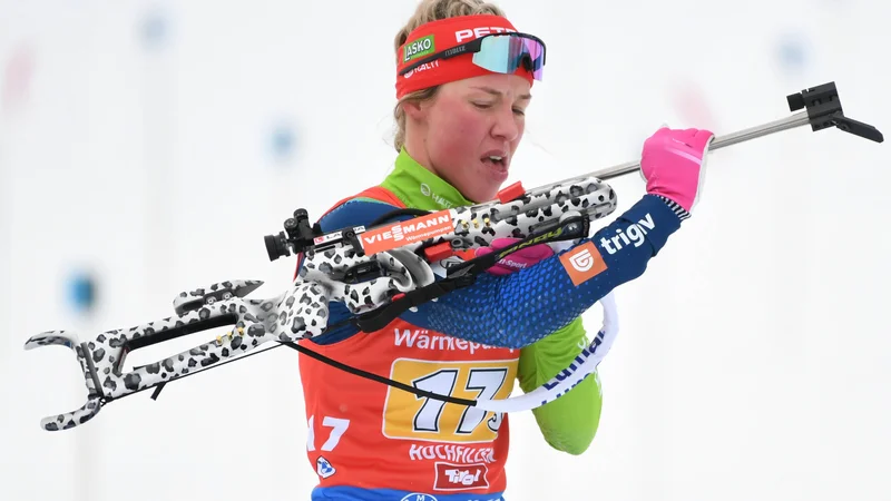 Fotografija: Anamarija Lampič je ob svoji premieri v svetovnem biatlonskem pokalu močno opozorila nase. FOTO: Christian Einecke/Reuters