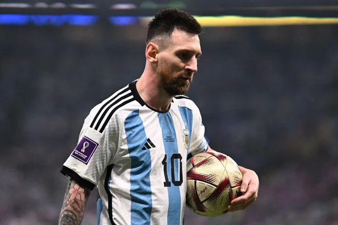 Lionel Messi je na SP igral vesoljsko kot sovjetski umetni satelit Sputnik. FOTO: Kiril Kudrjavcev/AFP
