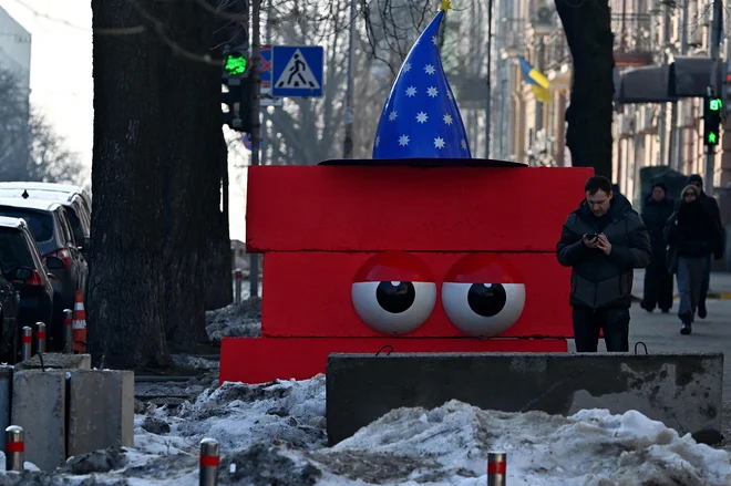 Tudi v Ukrajini je želja zlasti mir. FOTO: Sergei Supinsky/AFP
