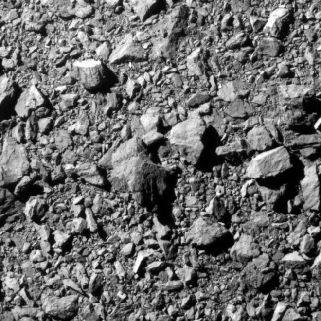 Dartov pogled na Dimorfos dve sekundi pred trčenjem. Foto Nasa/Reuters
