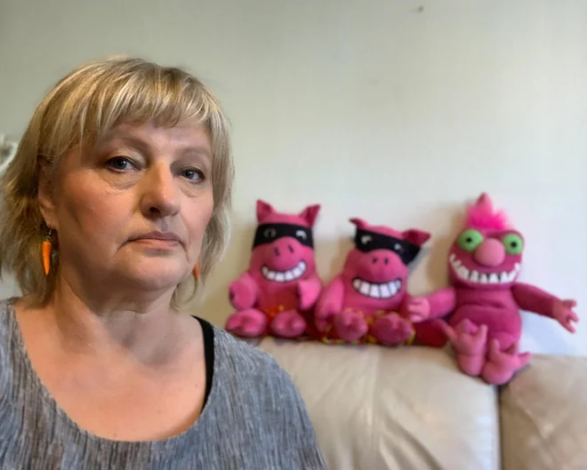 Pisateljica Majda Koren s svojimi junaki FOTO: osebni arhiv