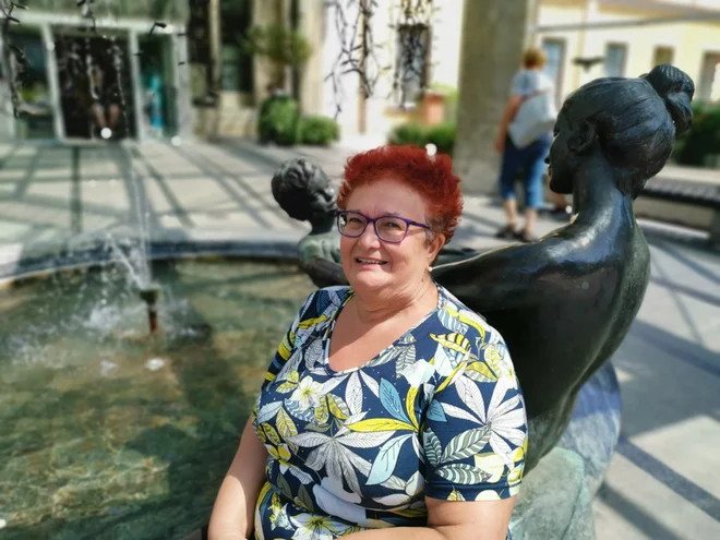 »Bogastvo programa je predvsem v tem, da se srečujemo v povezovalnem in umirjenem okolju in da se na srečanjih vzpostavi zaupno vzdušje,« pravi Anja Žitnik, organizatorka lokalne mreže MD Tromostovje. FOTO: osebni arhiv
