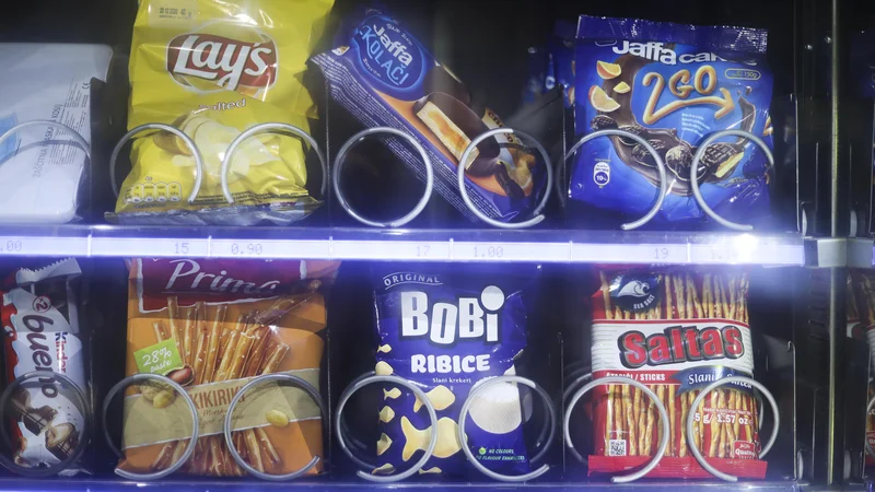 Petnajst let je potrebovala EU, da je prepovedala rakotvorno barvilo titanov dioksid v živilih. FOTO: Jože Suhadolnik
