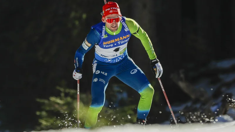 Fotografija: Jakov Fak je bil na zasledovanju močan v teku. FOTO: Matej Družnik
