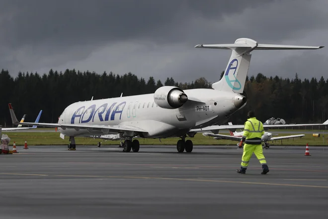 Bratuškova je spregovorila tudi o slabi letalski povezljivosti Slovenije, ki je posledica propada Adrie Airways. FOTO: Leon Vidic/Delo
