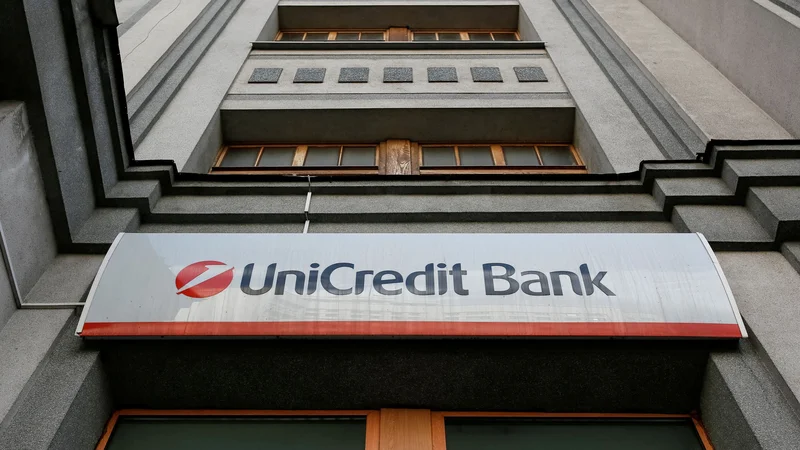 Fotografija: Unicredit v analizi še ocenjuje, da so si države Srednje in Vzhodne Evrope nakopičile zadostne zaloge zemeljskega plina. FOTO: Gleb Garanich/Reuters