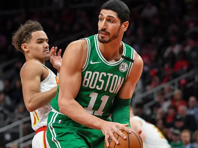 Enes Kanter Freedom je očitno odigral zadnjo tekmo v dresu Bostona. FOTO: Dale Zanine/USA Today Sports
