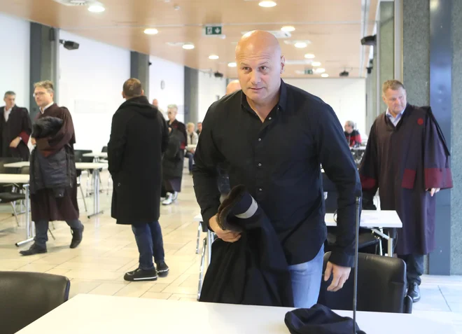 Dragan Tošić je včeraj krivdo priznal. FOTO: Dejan Javornik
