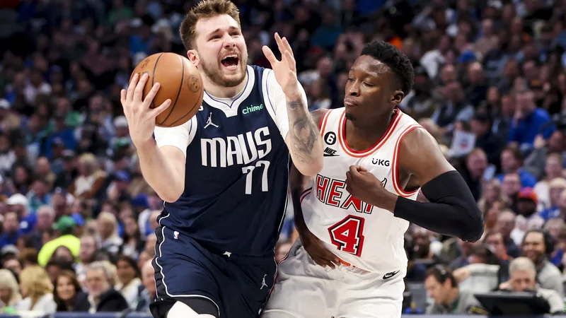 Fotografija: Luka Dončić je prispeval levji delež k zmagi Dallasa. FOTO: Kevin Jairaj/Usa Today Sports