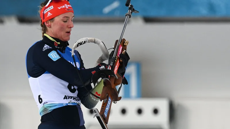 Fotografija: Nemška biatlonka Denise Herrmann je dobila zasledovalno tekmo na 10 km. FOTO: Vincenzo Pinto/AFP
