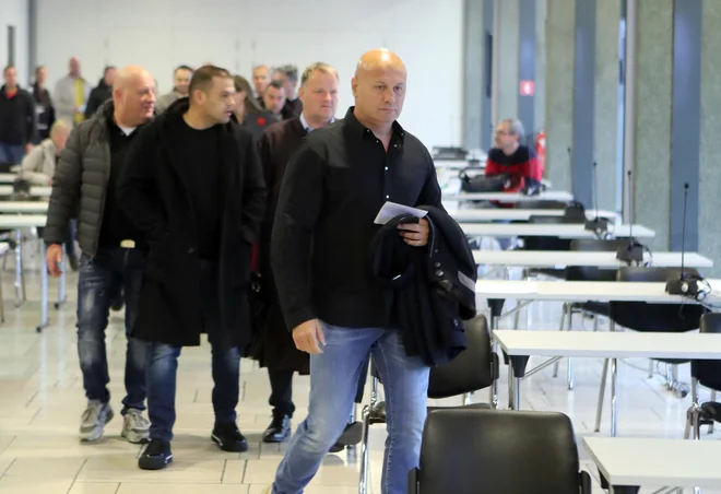 Nazadnje se je vendarle končalo s priznanjem Dragana Tošića in soobtoženih. FOTO:&nbsp;Dejan Javornik/Slovenske novice
