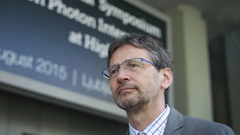 Fotografija: Peter Križan je dobitnik novega projekta ERC. FOTO: Leon Vidic/Delo