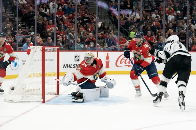 Takole je Anže Kopitar premagal vratarja Floride. FOTO: Jason Mowry/Usa Today Sports
