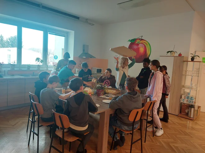 V večgeneracijskih centrih ponujajo dogodke za različne generacija. Foto arhiv Hiše Sadeži družbe Žalec
