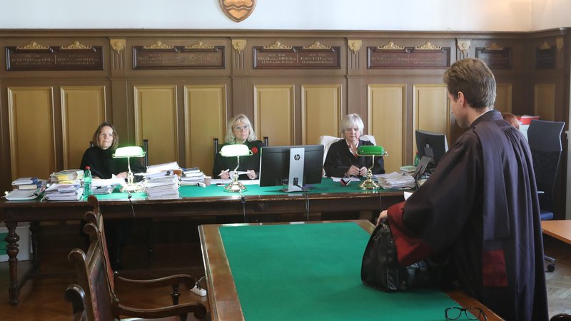 Fotografija: Obtoženi je prek zagovornika Petra Prusa Pipuša tri ljubljanske višje sodnice prosil za dodatno milost. FOTO: Dejan Javornik

