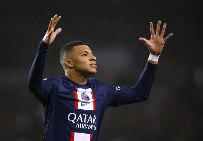 Kylian Mbappe bo manjkal na tekmah z Bayernom. FOTO: Sarah Meyssonnier/Reuters
