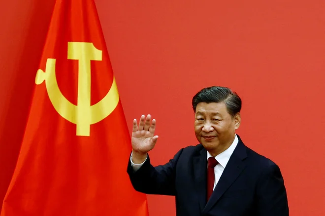 Kitajski predsednik Xi Jinping pozdravlja.&nbsp;Foto Tingshu Wang/Reuters
