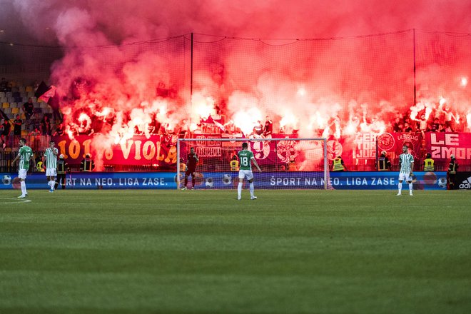 V Ljudskem vrtu bo na tekmi med Mariborom in Olimpijo spet ognjeno. FOTO: Voranc Vogel
