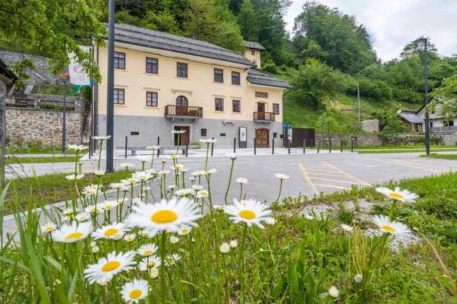 Za Šubičevo hišo in dogajanje v njej skrbi zavod Poljanska dolina. FOTO: Jošt Gantar/Turizem Škofja Loka
