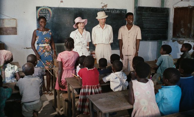 Celovečerni film Most iz vzpenjalk (1965) je posvetil spominom na otroštvo, ko je nekaj časa živel s starši v Afriki. V vlogi Nykvistove mame nastopi Mai Zetterling. FOTO: arhiv Slovenske kinoteke
