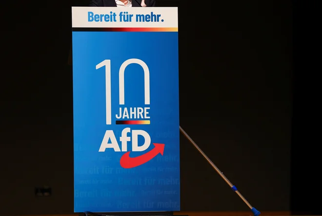 AfD ob deseti obletnici napoveduje, da so pripravljeni sodelovati v prihajajočih vladnih koalicijah. FOTO:&nbsp;Kai Pfaffenbach/REUTERS
