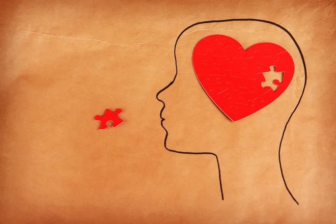 Ljubezen je abstrakten konstrukt, deloma zgrajen na mentalnih reprezentacijah preteklih čustvenih trenutkov s partnerjem. FOTO: Shutterstock
