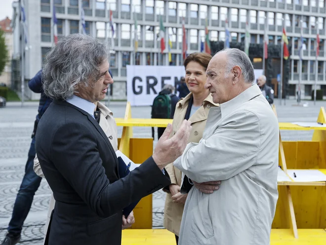 O možnosti sodelovanja z Robertom Golobom se je predsednik Desusa Ljubo Jasnič pogovarjal že pred letom dni, a takrat ni bil uspešen. FOTO: Jože Suhadolnik
