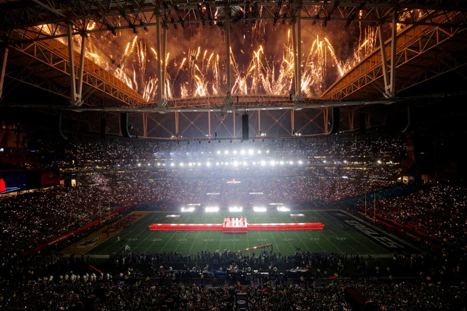 Superbowl ima velikansko občinstvo, zato je reklamni prostor zelo drag(ocen). FOTO: Brendan McDermid/Reuters
