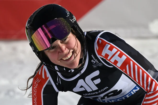 Laurence St-Germain je na svetovnem prvesntvu v alpskem smučanju pripravila največje presenečenje s slalomsko zmago. FOTO: Lionel Bonaventure/AFP
