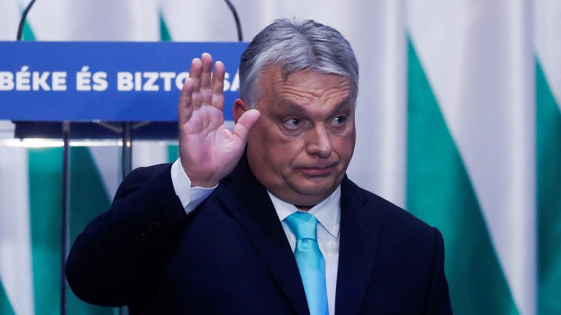 Fotografija: Viktor Orbán je Evropski uniji očital, da je zaradi višjih cen energije, ki so posledica sankcij proti Rusiji, sprožila inflacijo.

FOTO: Bernadett Szabo/Reuters
