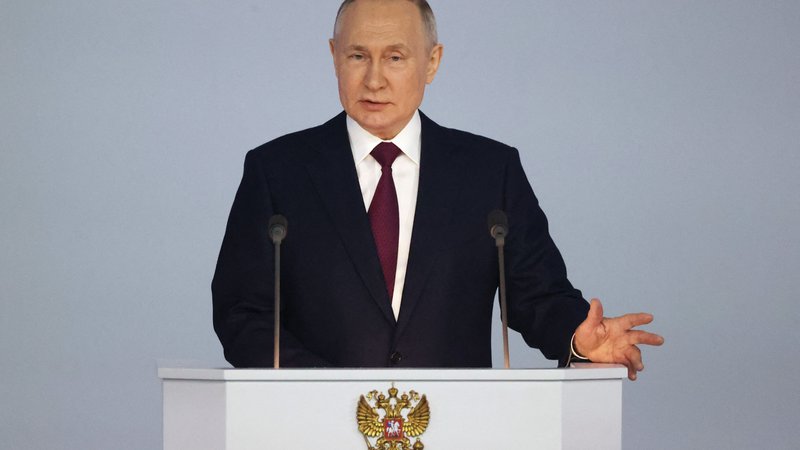 Fotografija: Ruski predsednik Vladimir Putin je v letnem nagovoru Zahod obtožil, da želi »opraviti z Rusijo«. FOTO: AFP
