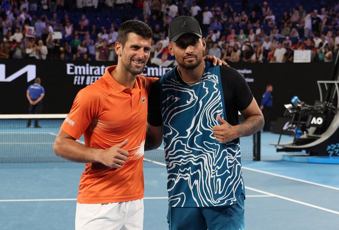 Novak Đoković in Nick Kyrgios sta prijatelja. FOTO: Loren Elliott/ Reuters
