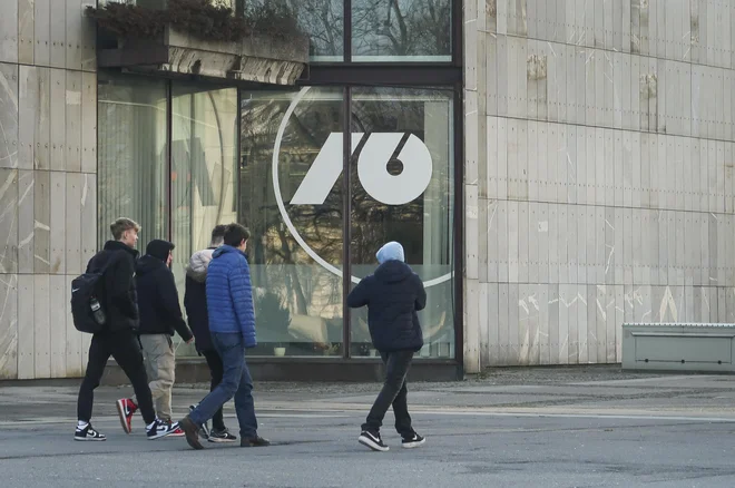 NLB je lansko poslovno leto končala z rekordnim dobičkom. FOTO: Jože Suhadolnik
