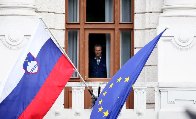 Sloveniji je grozila izguba pol milijarde evrov evropskih sredstev. FOTO: Roman Šipić/Delo
