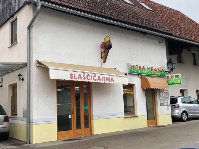 Nekateri sladoledarji so z leti svojo ponudbo močno razširili. FOTO: A. V. 
