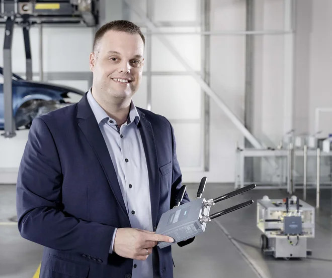 V proizvodnji, kjer se uporabljajo dragi stroji in se izdelujejo zahtevni izdelki, prostora za napake pri prenosu podatkov ni oziroma so te zelo drage, opozarja Sander Rotmensen. FOTO: Siemens
