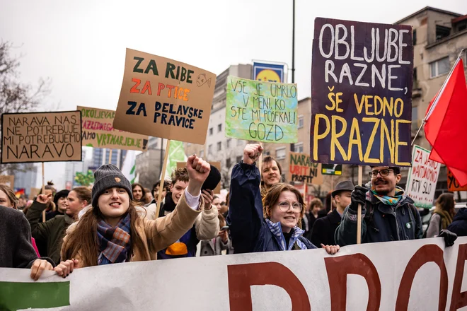Borijo se za boljšo prihodnost. FOTO: Črt Piksi/Delo
