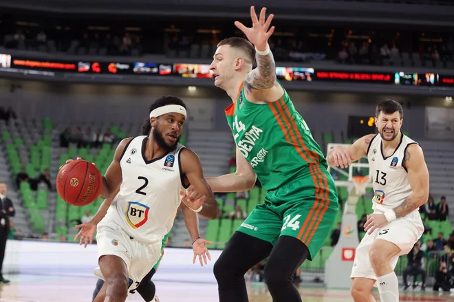 Alen Omić je bil z Zoranom Dragićem drugi strelec Cedevite Olimpije.&nbsp;FOTO: Cedevita Olimpija
