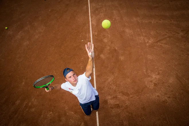 Servis najboljšega na svetu. FOTO: Sportida/Zveza ŠIS-SPK
