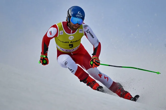 Marco Schwarz je bil sijajen v drugem delu sezone, toda Žana Kranjca na 3. mestu veleslalomskega seštevka vendarle ni ujel. FOTO: Lionel Bonaventure/AFP
